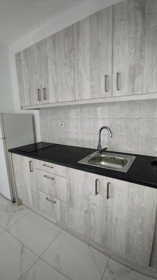 Zen Apartments 拉加纳斯 外观 照片